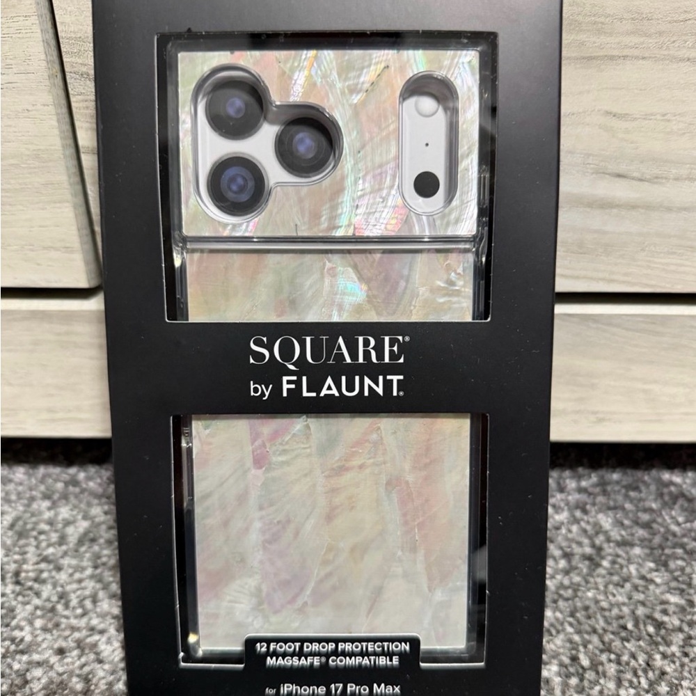 Flaunt The Square Case for iPhone 17 pro max